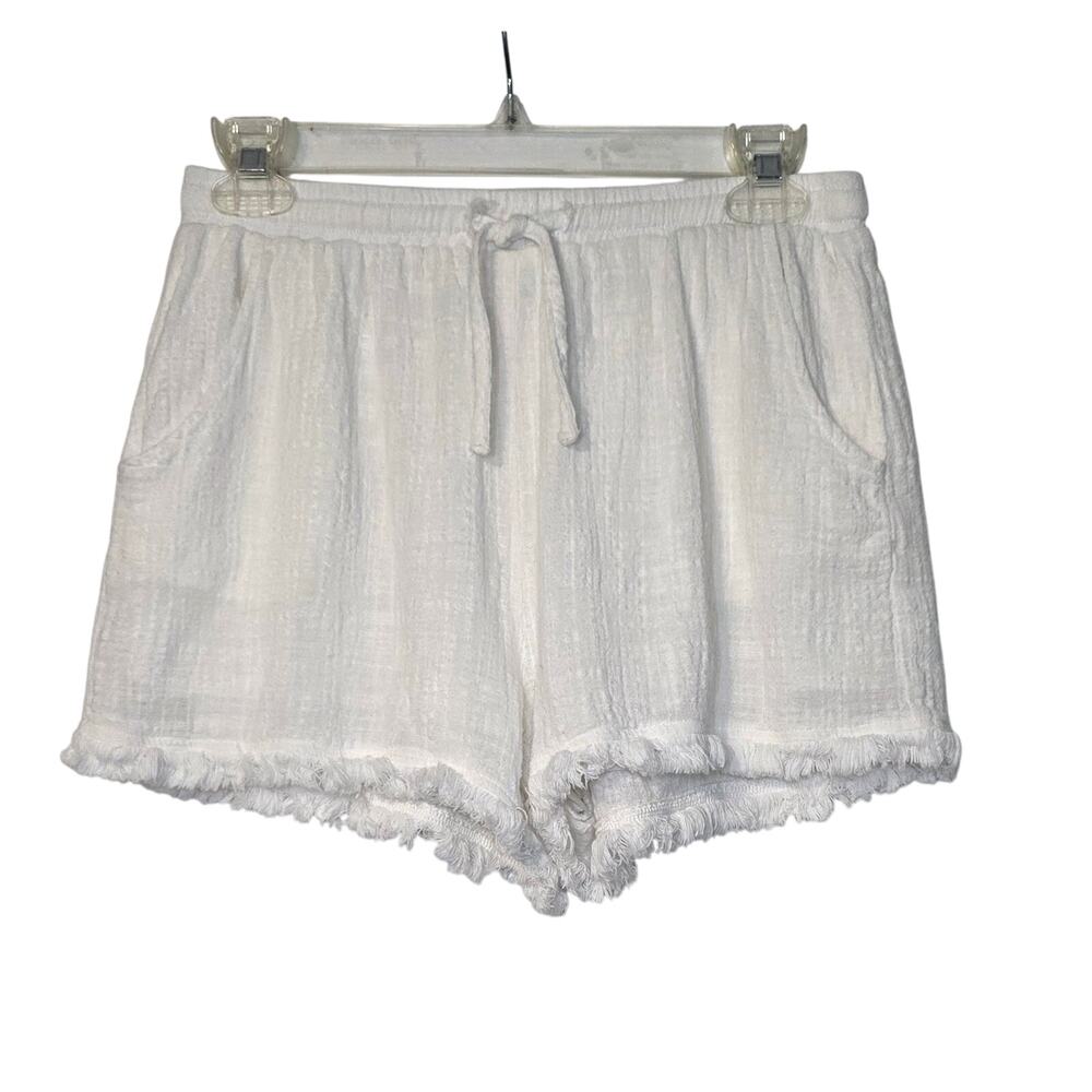 LE LIS Women's White‎ Shorts Size S Lined